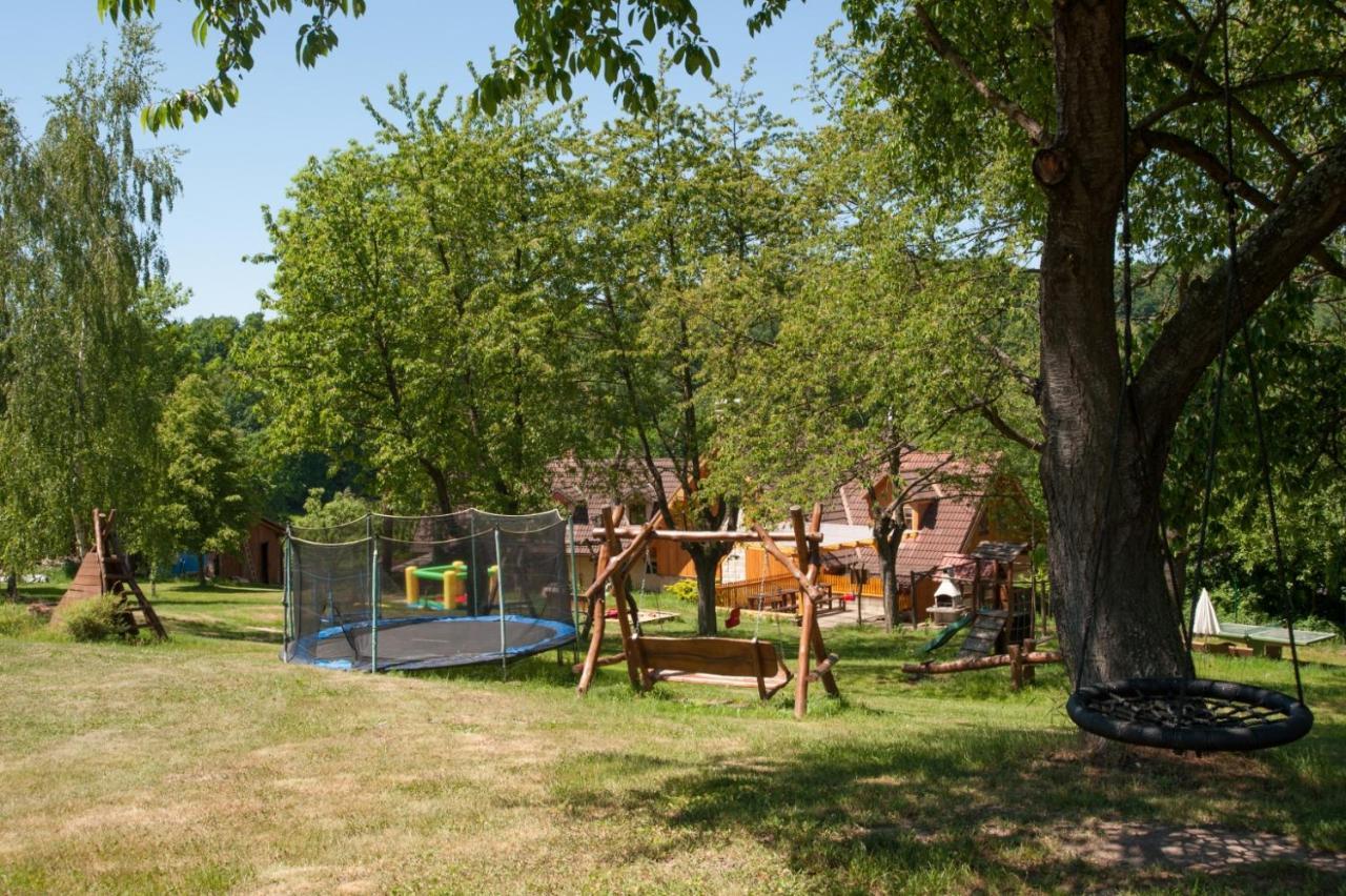 Miniresort Amulet Hrubá Skála Exterior foto